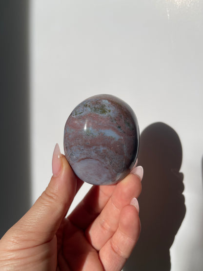 Mauvey Sea Jasper Palm Stone