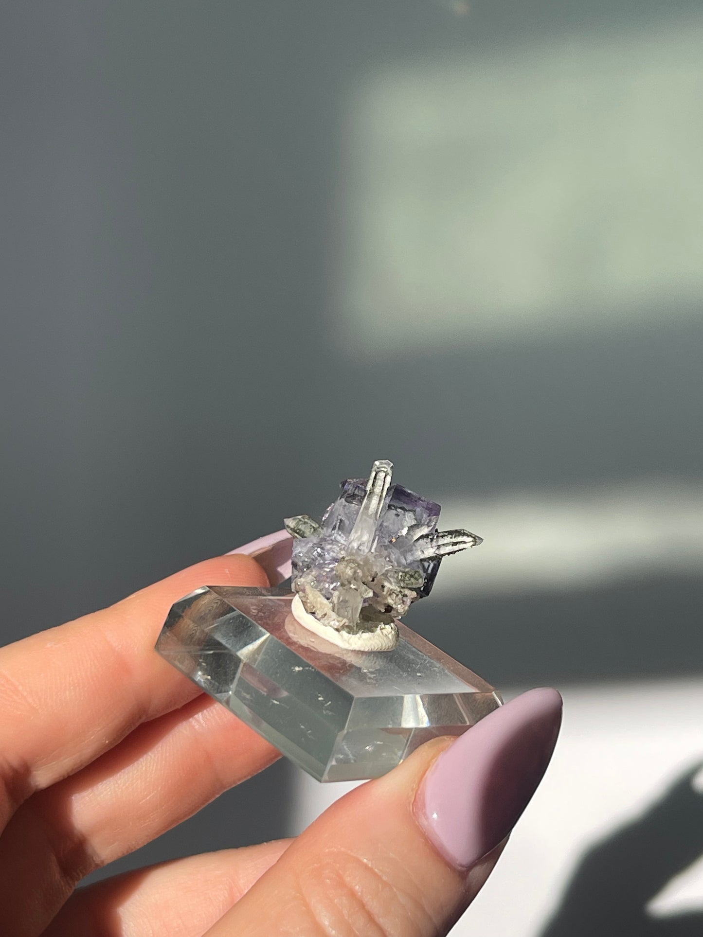 Yaogangxian Light Purple Flourite with Quartz/Mica/Epidote - 5 grams