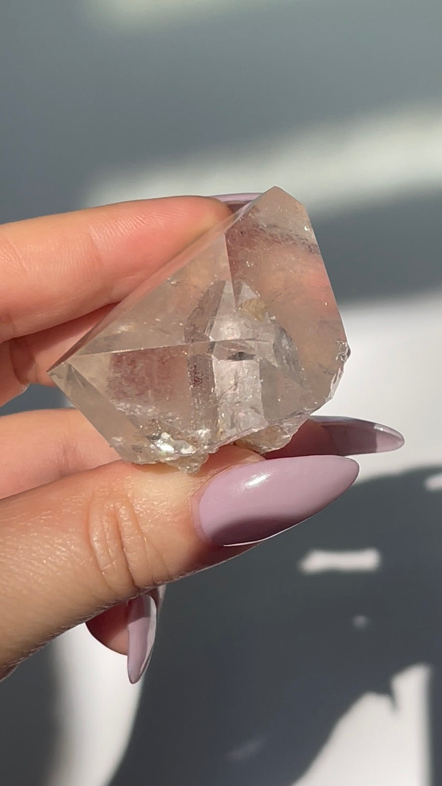 Manifestation Quartz Free form - Stone Growing in Stone