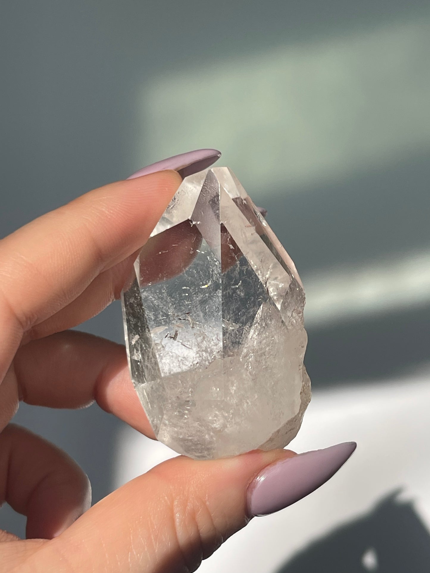 Manifestation Quartz Free form - Stone Growing in  Stone