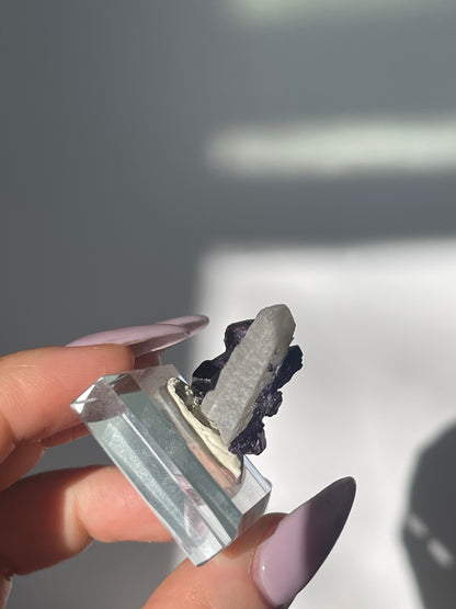 Huanggangliang Candle Quartz Point Coated with Purple Fluorite - 5 grams