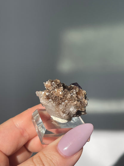 Yaogangxian Brown Calcite with Window Pane Fluorite Cube/Quartz - 21 grams