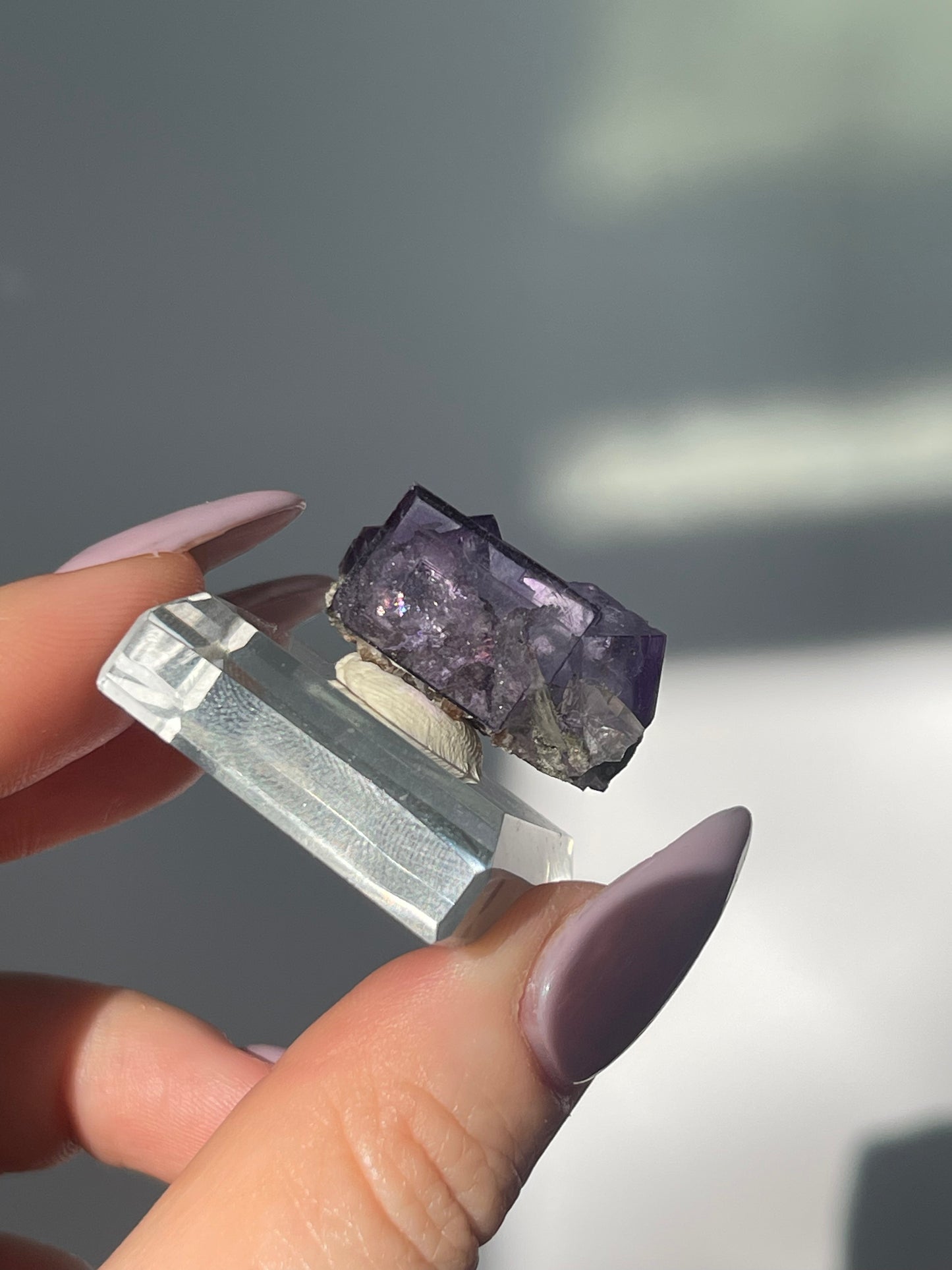 Yaogangxian Purple Cubic Flourite with Quartz/Mica - 11 grams