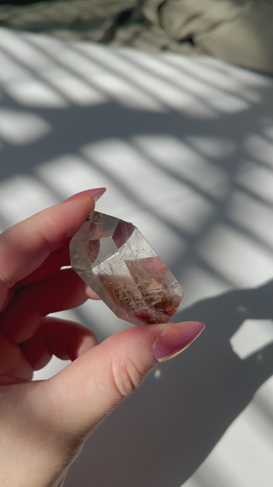 Garden Quartz Freeform - Rabbit Hair